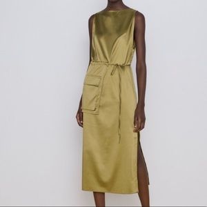 🔥🔥Zara green dress🔥🔥
